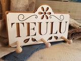 Teulu Coat Hook