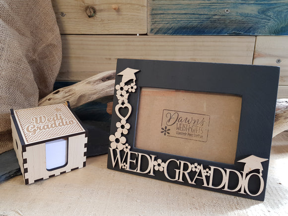 Wedi Graddio Wood Note Pad